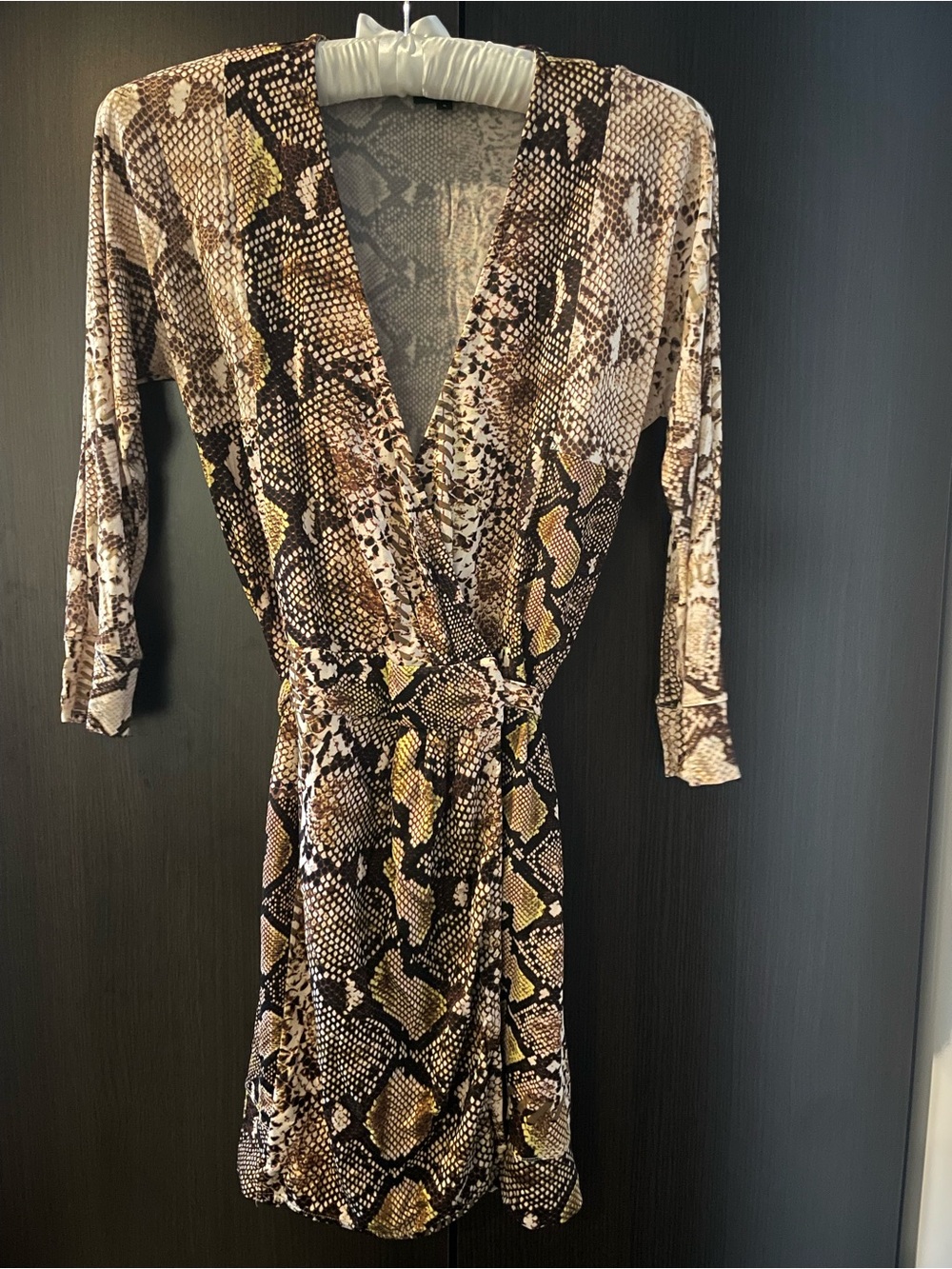 Just Cavalli Women's Beige and Black Patterned Top